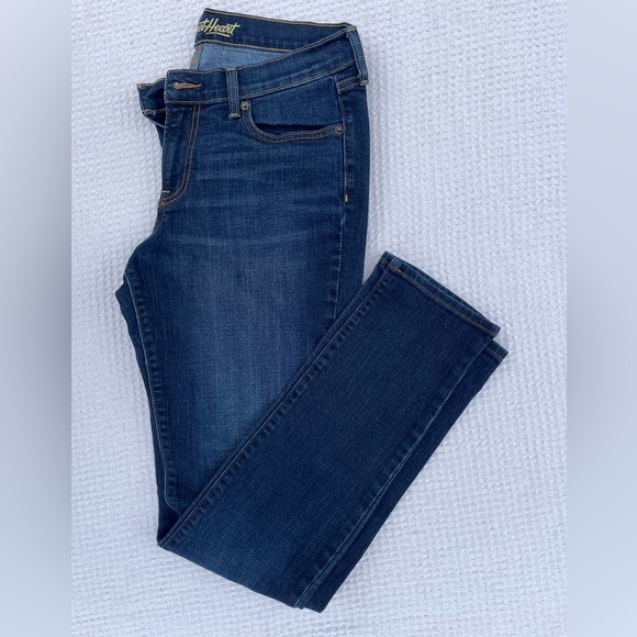 Old Navy Denim - Old Navy Women's Straight Leg Jeans - Dark Blue Sweetheart Denim Size 8